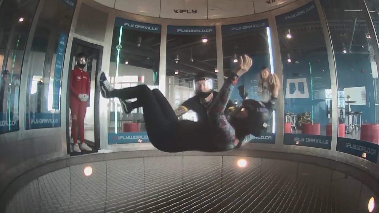 Back flying in the wind tunnel - new suit