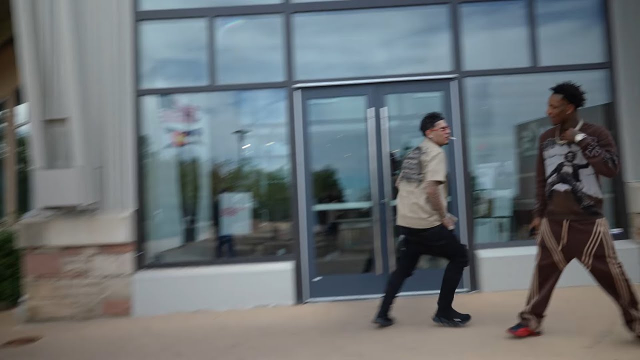 In The Land Of The APEs Vlog 1 : MASA Tour Shopping