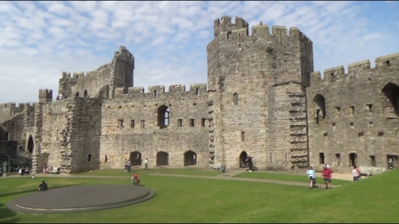 20. Уэльс. Крепость Карнарвон (Caernarfon)