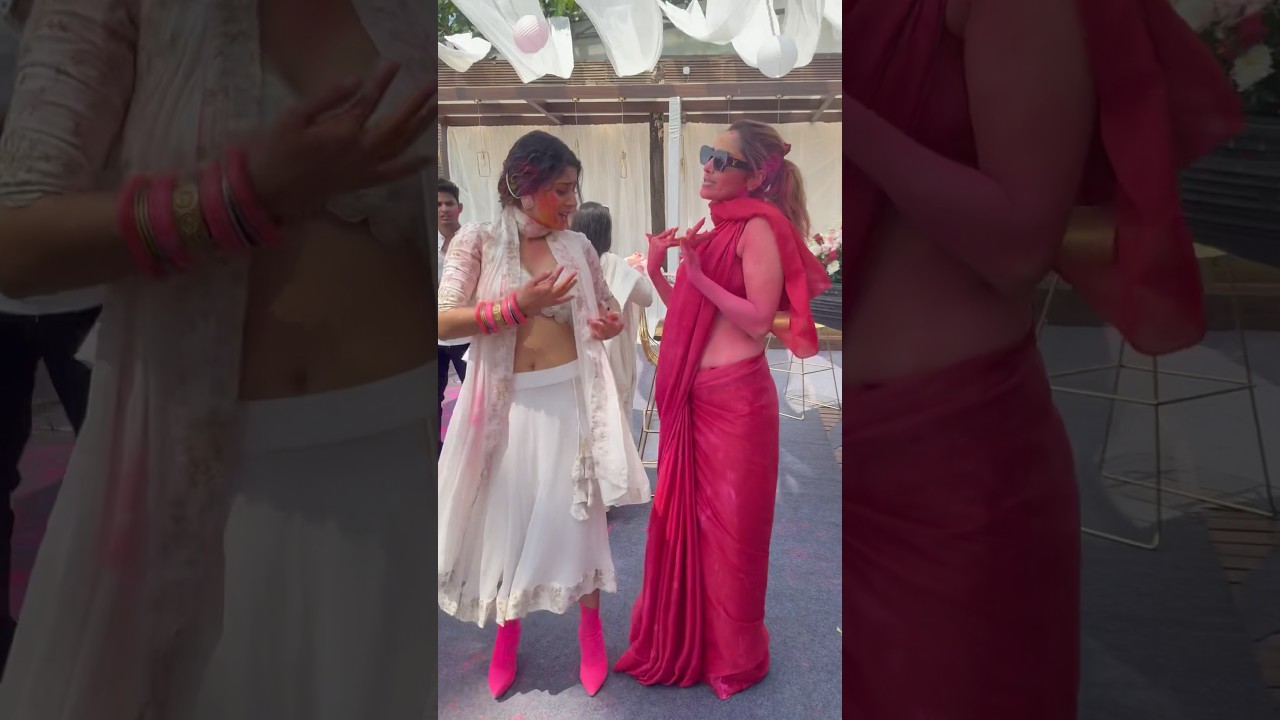 Isha Malviya & Ankita Lokhande dance at  Ankita Lokhande & Vicky Jain Holi Bash
