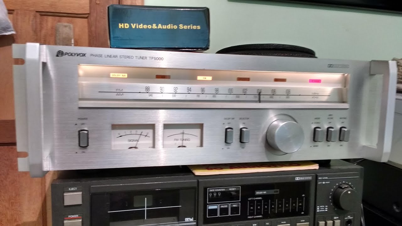 O RÁDIO MAIS BONITO DO MUNDO - POLYVOX TP 5000  TUNER SINTONIZADOR