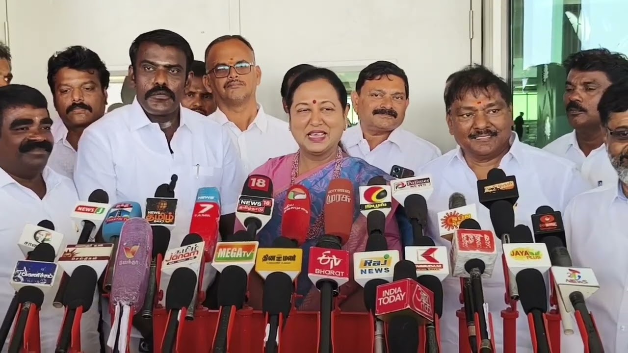சந்தேகங்கள் அனைத்தையும் விஜயிடம் கேட்க வேண்டும் - அதைப் பார்க்க ஆவலாக இருக்கிறேன் பிரேமலதா பேட்டி