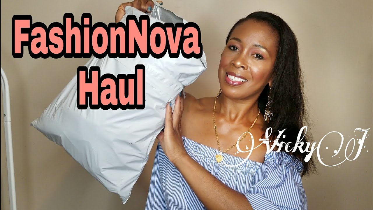 FashionNova Mini Try On Haul | VickyJ