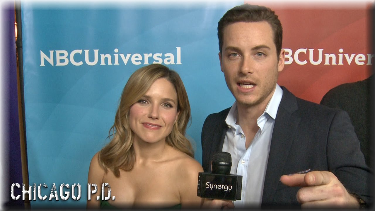 Sophia Bush & Jesse Lee Soffer | Chemistry Since Episode 1 | Chicago P.D. Season 2