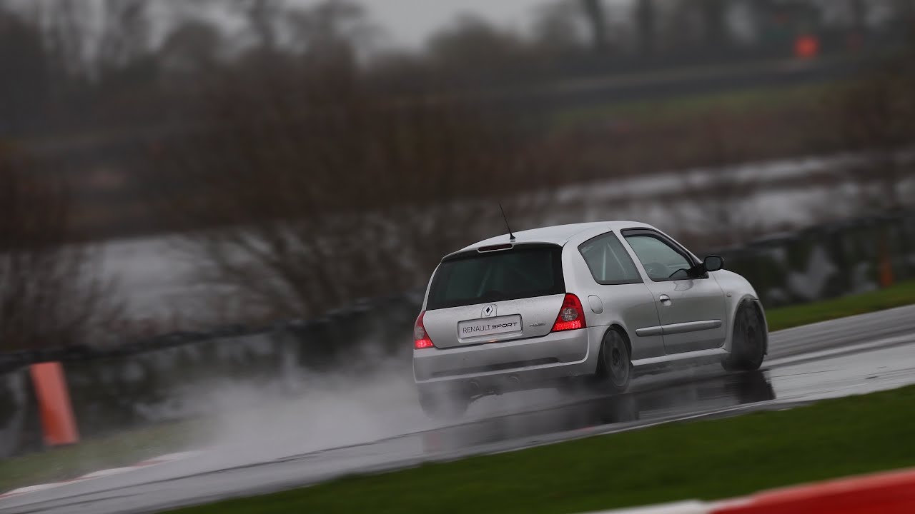 Oulton Park 23/11/2024. Full wet session Clio 182 J3_SGY