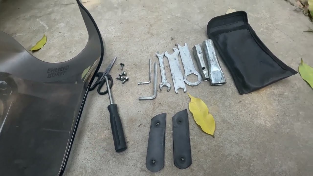 How fix Royal Enfield Himalayan BS6  Windshield vibration and noise issues by your self.