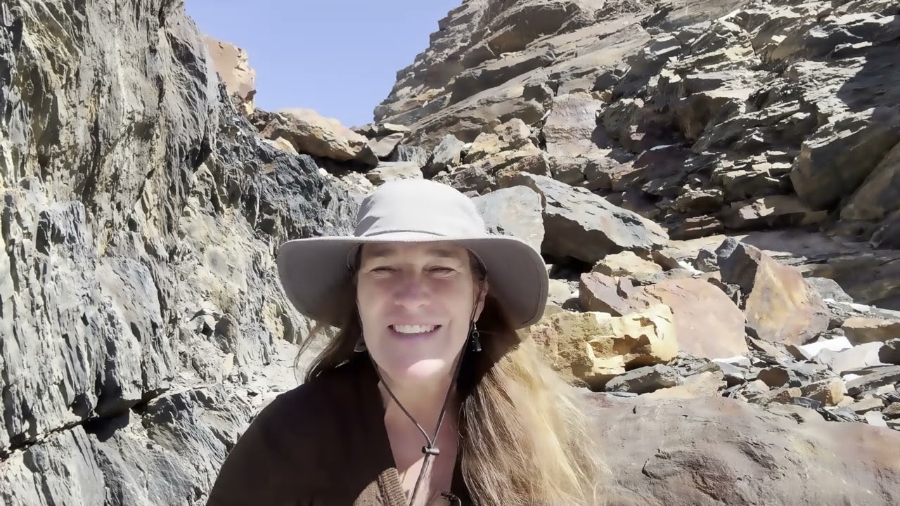 Beauty and the Bible Videos: John Chapter 10 | Hiking with the Good Shepherd