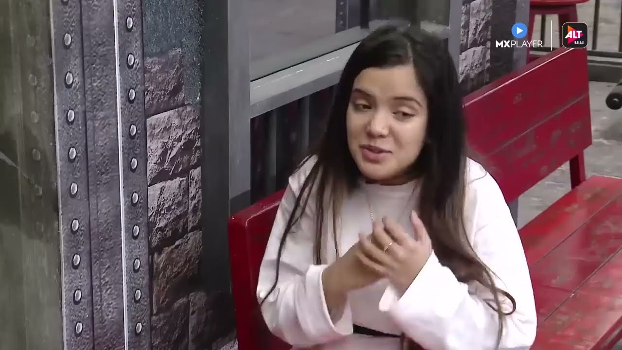 Azma Fallah Love Prince😘❤️Munawar shock 😲 #anjaliarora #munawarfaruqui #azmafallah #lockupp