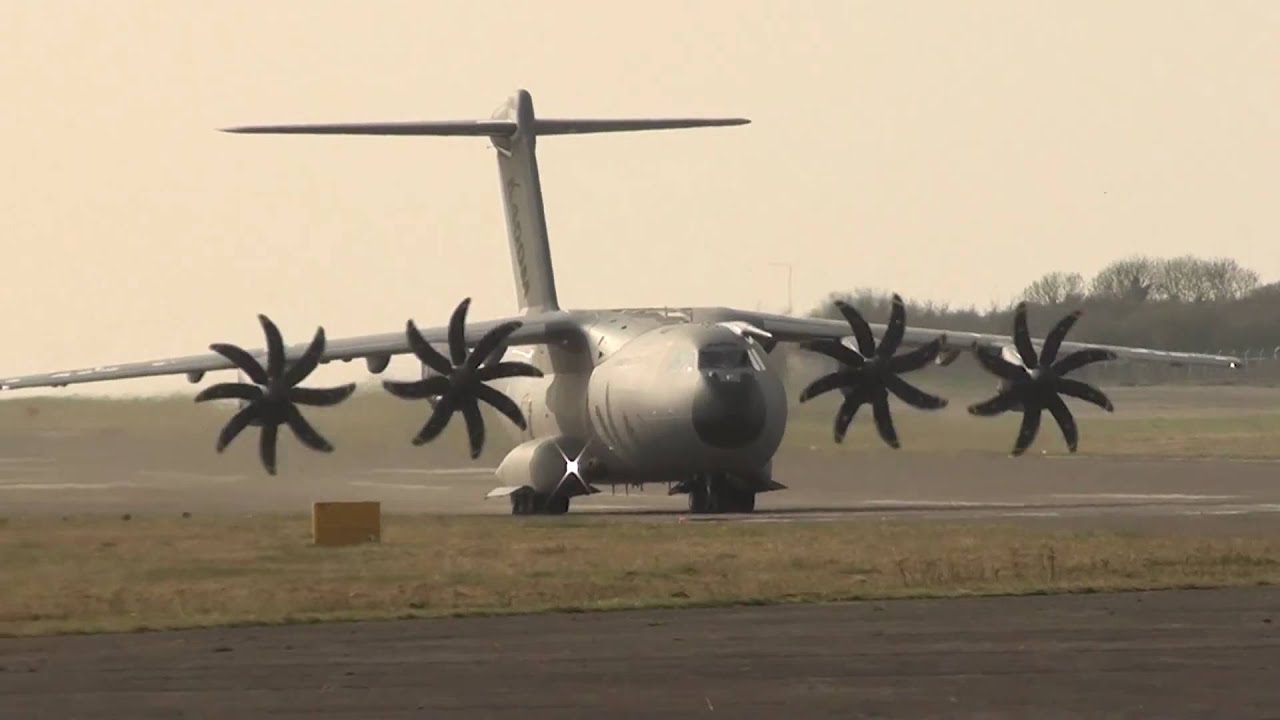(HD) Airbus A400M Maiden Flight Filton(Bristol).24/3/2011