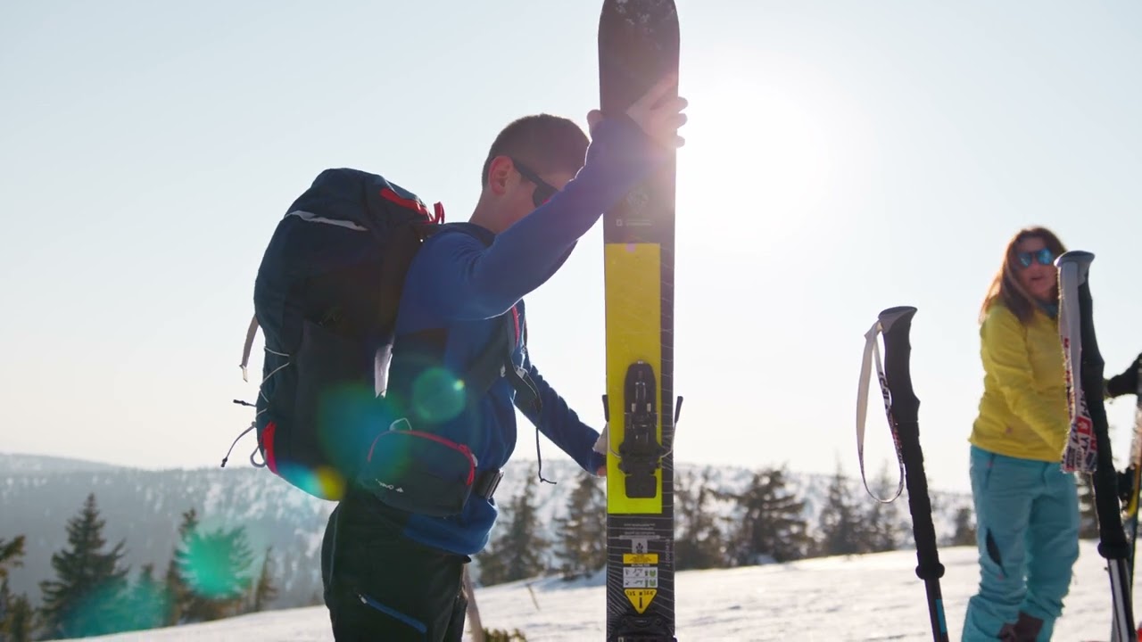 Gotowy zestaw skiturowy @MAJESTYskis Supertour - narty z wiązaniami + foki