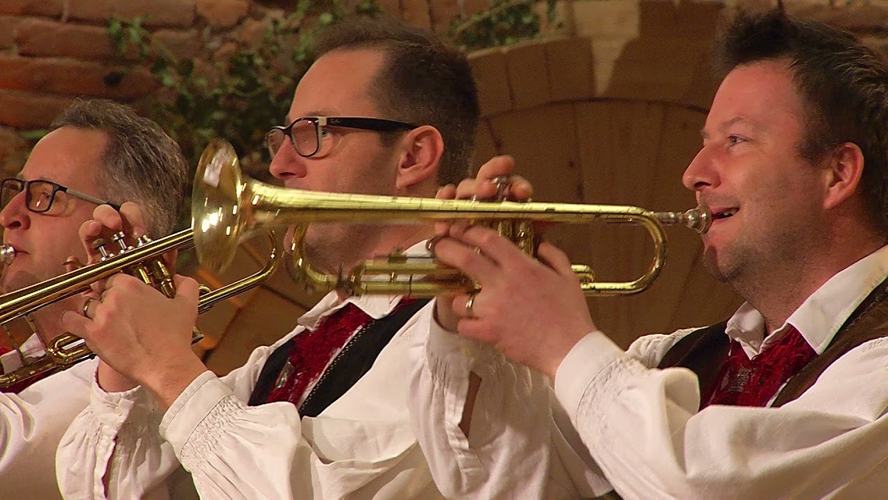 DIE MOOSKIRCHNER - Amazing Grace
