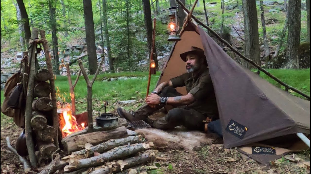 AN EPIC BUSHCRAFT ADVENTURE: New Bushcraft Spain Tarp/Ground Cloth, 3Day Meatball Stew, Tinder Pouch