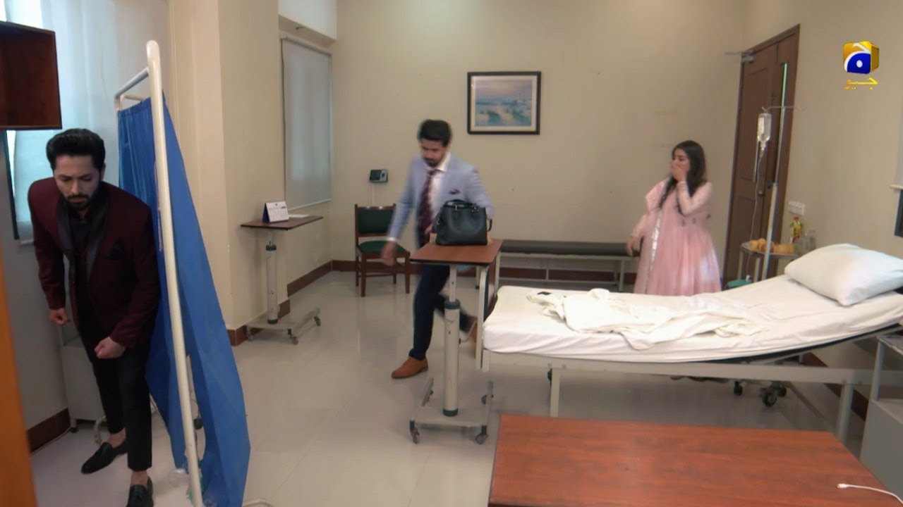 Kiya Pakra Jaye Ga Sultan Nageen Kay Room Main ??