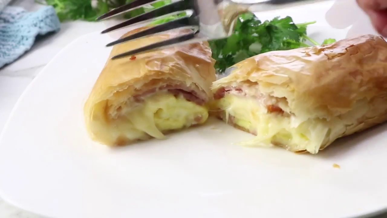 Crispy Phyllo Breakfast Burrito Wraps