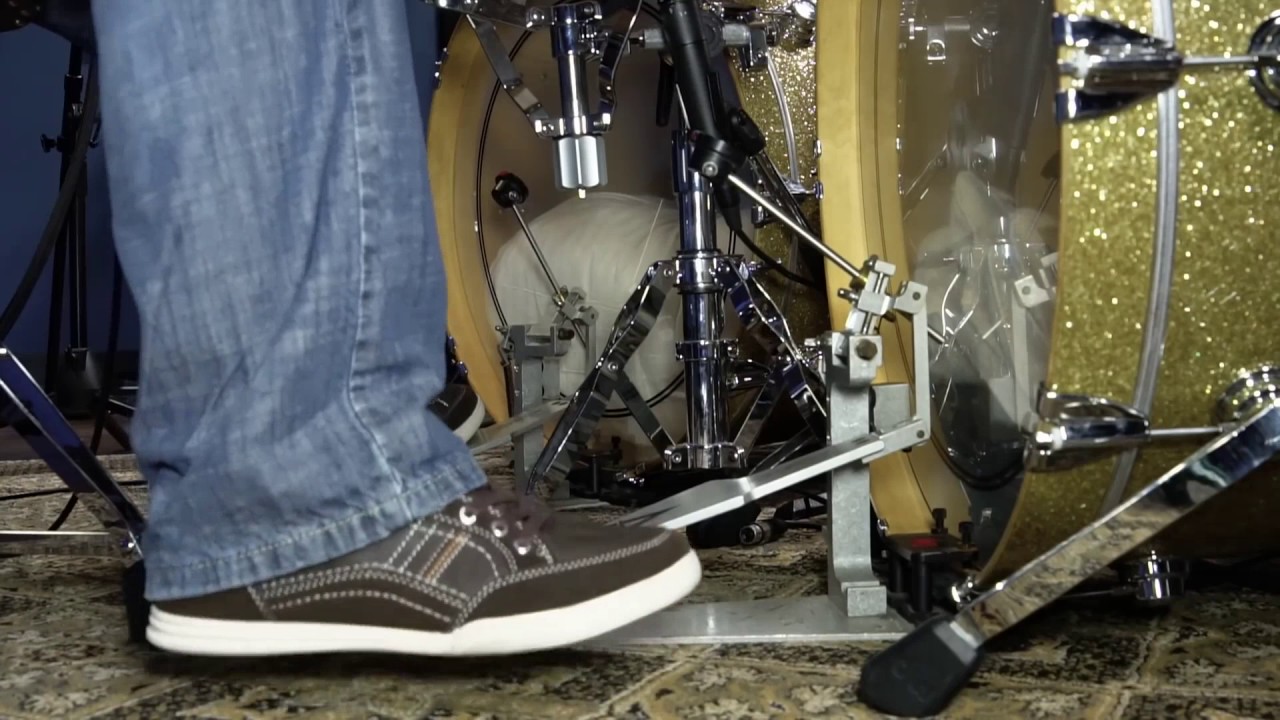 Drum Lessons (Drumeo) - Техника двойной бочки Дерека Родди. BKR