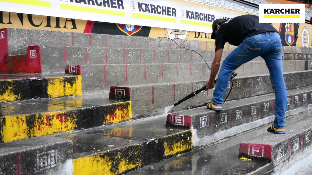 Kärcher limpieza de Estadio Monumental de Barcelona Sporting Club
