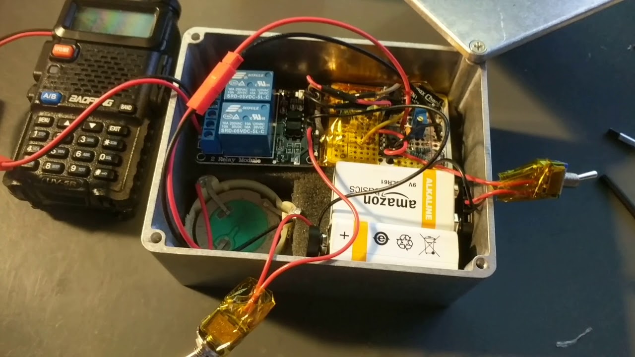 Vibration detector with Amateur Radio Alarm SENSITIVE PIEZO VIBRATION SENSOR