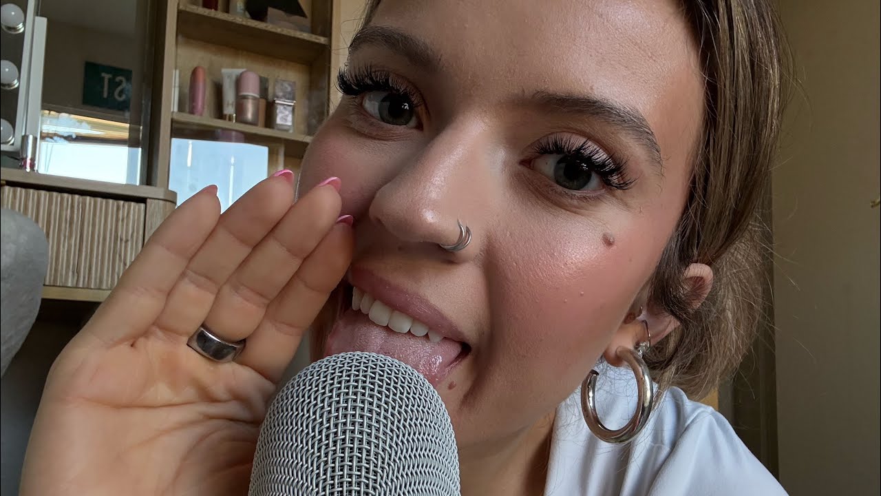 ASMR| &lsquo;Pausing for Thumbnail&rsquo; Subtle Mouth Sounds/Triggers + Long Nail Tapping