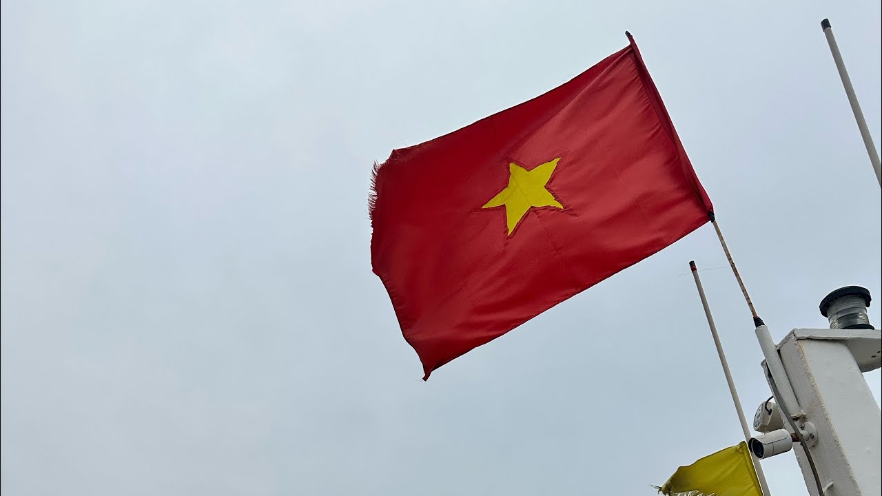 Vietnam: Travelling to Cát Bà Island 🇻🇳 