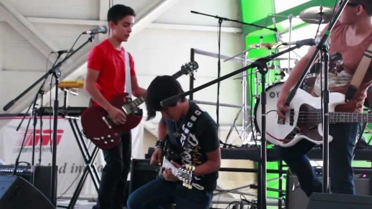 Romance en re sostenido