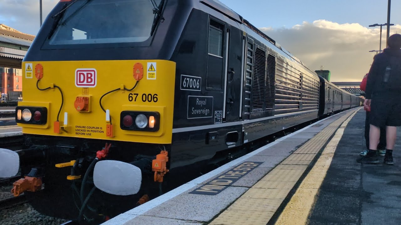 Trains and buses in Exeter ft. 67006 Royal Train & DR75407