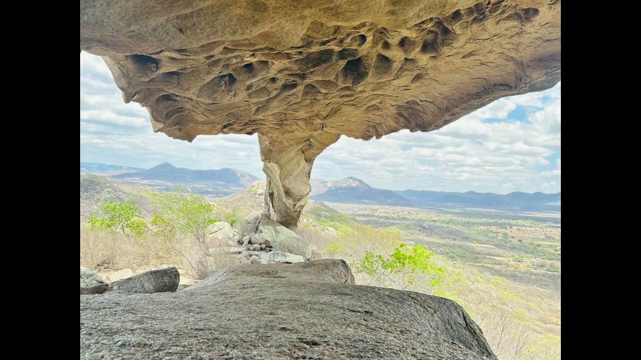 Pedra furada de Venturosa-PE