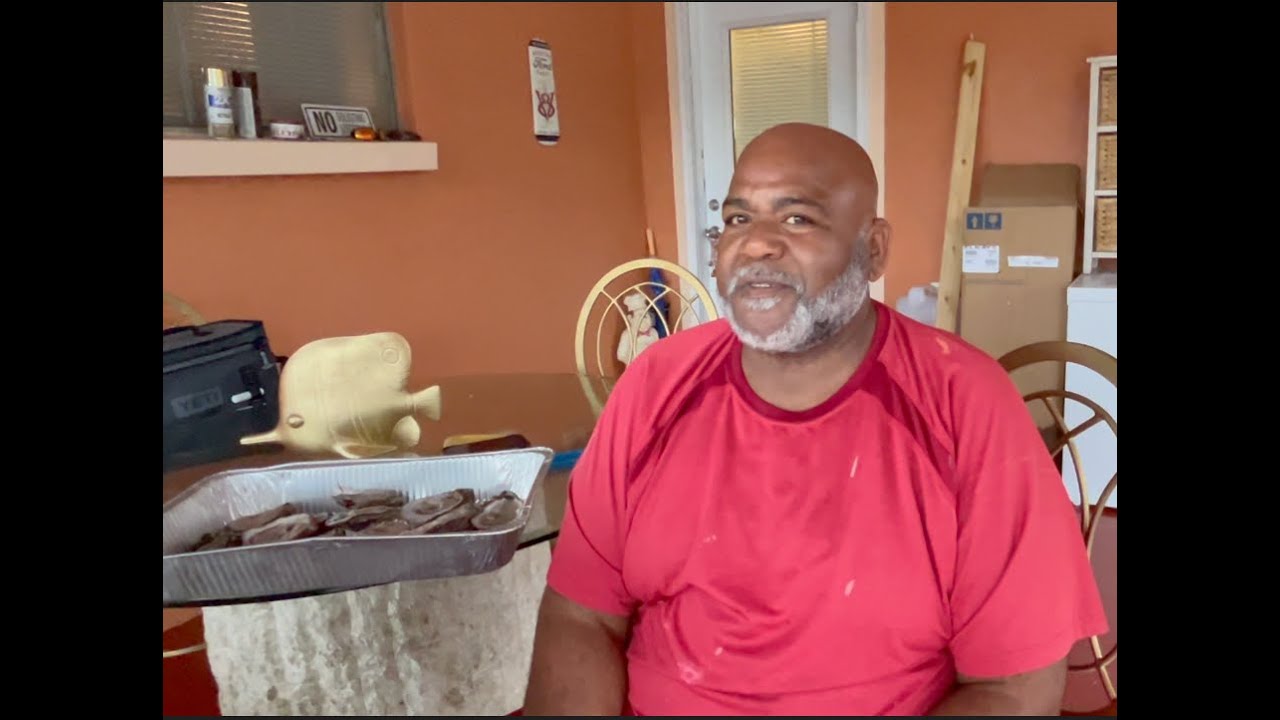 WE GRILLED OYSTERS #fypyoutube #explorepage #oysters #chargriller #steaks