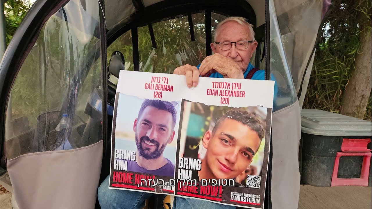 מסתיו אל סתיו - כתוביות בעברית