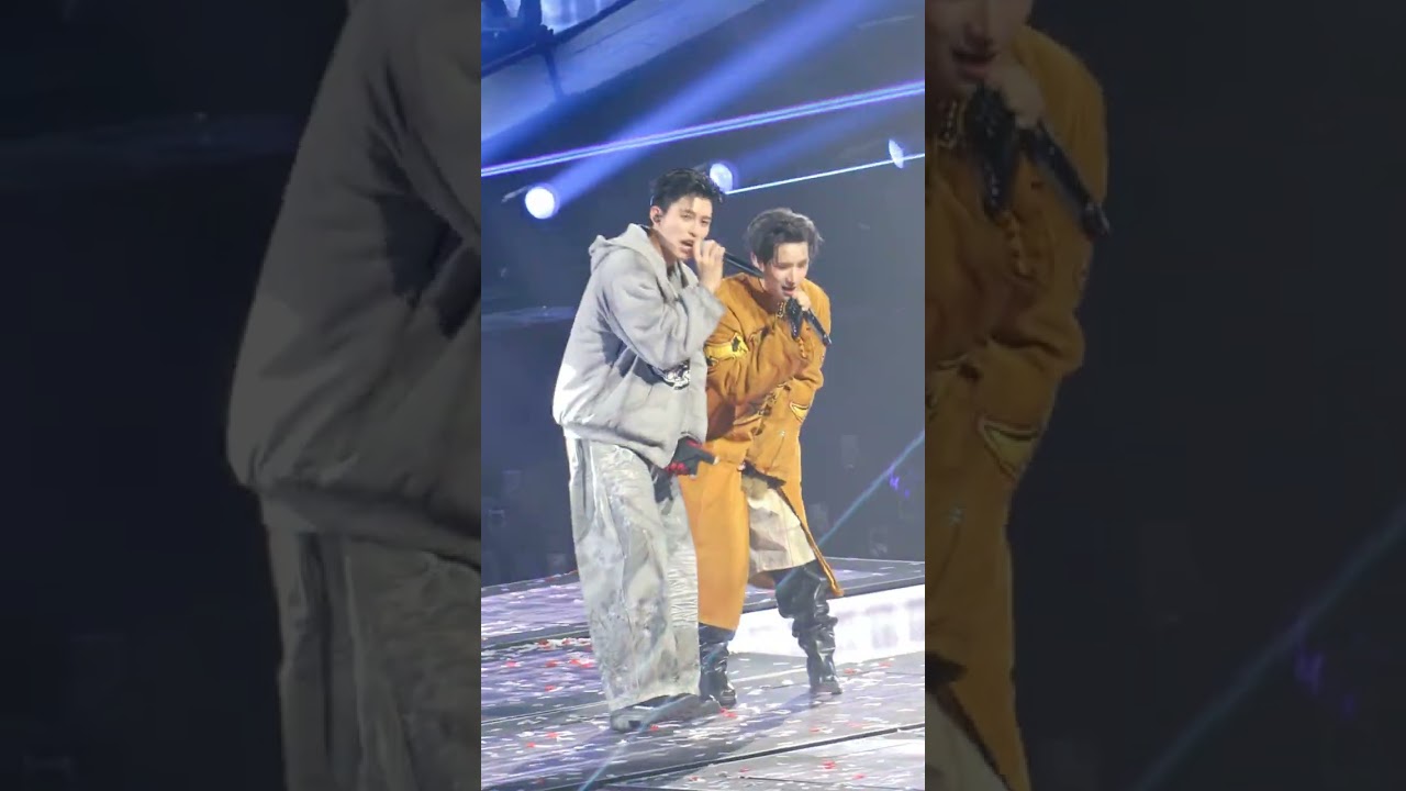 150226 อย่างน้อย : hong pond ashi aungpao chelsea sangt #riserconcertd3 