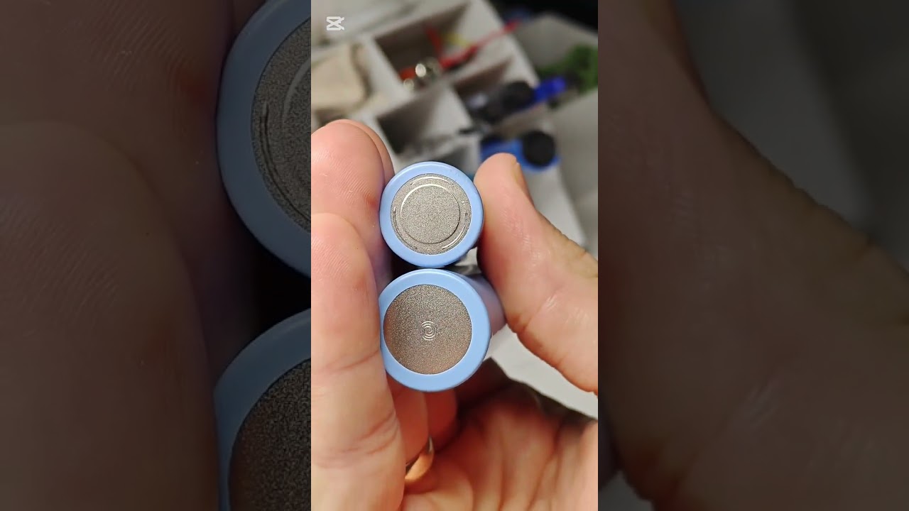 Знакомимся с tabless 18650