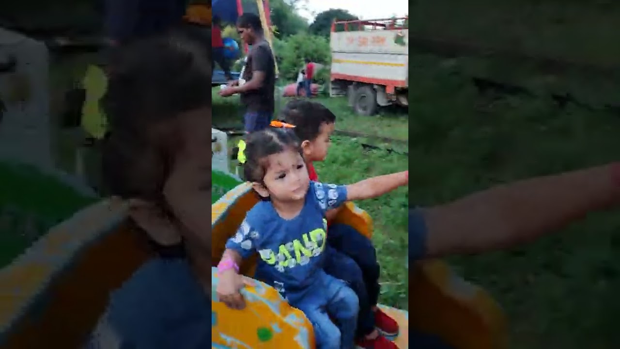 fair/Himachal Pradesh/train/babies fun