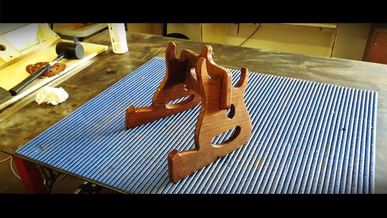 DIY Portable Guitar Stand