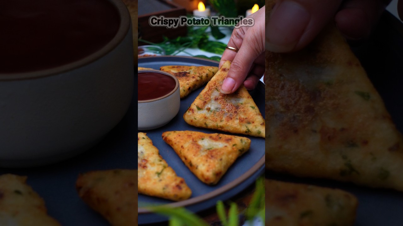 Instant Crispy Potato Triangles Recipe | Party Snack in 10 Mins! 🤤