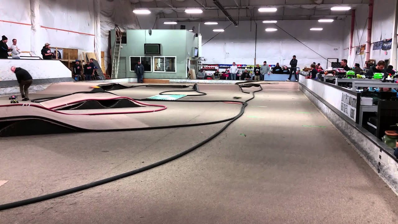 Rc car in door electric racing at Rc Madness in Enfield CT 860-741-6501