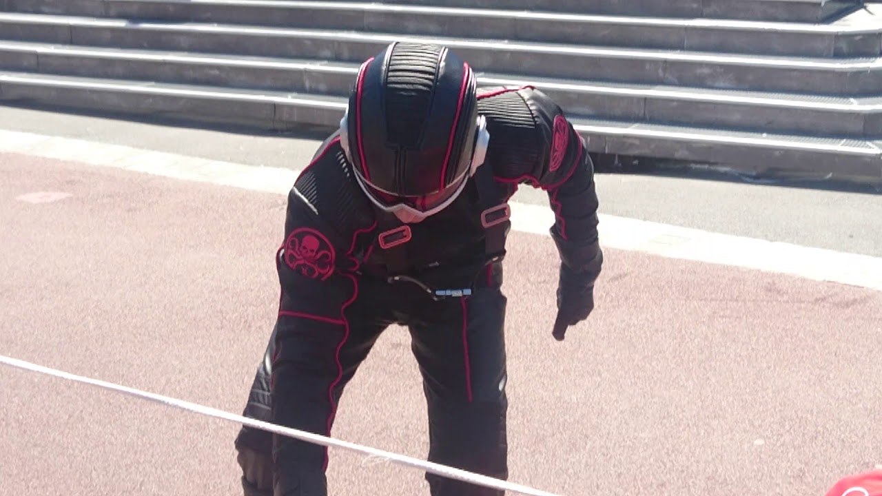 SHOW STARK EXPO #DisneylandParis #Marvel