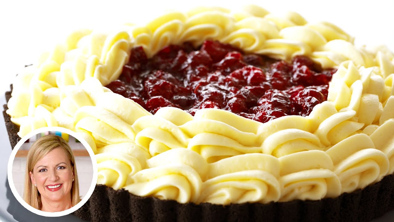 Professional Baker Teaches You How To Make CHOCOLATE TART!