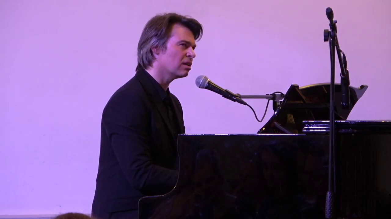 Posta Victor - A szerelemnek múlnia kell (Zorán)