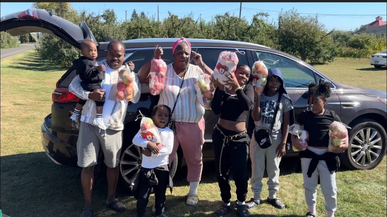 APPLE PICKING WITH THE FAMILY!!