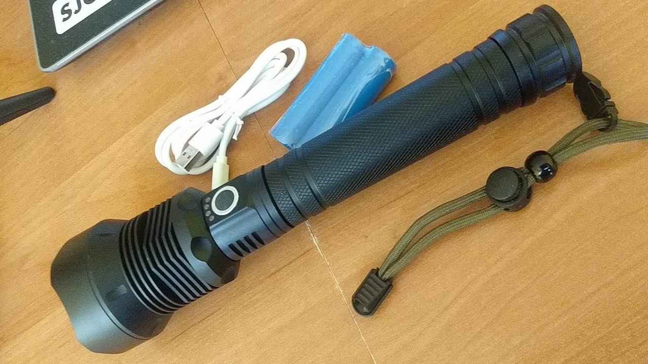 Latarka XHP 70 [sub]