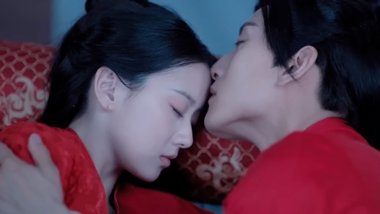 高冷少主新婚夜被打傷，故意裝痛苦，只為聽女孩喊他一聲夫君！中國電視劇 | 包上恩 張駿寧