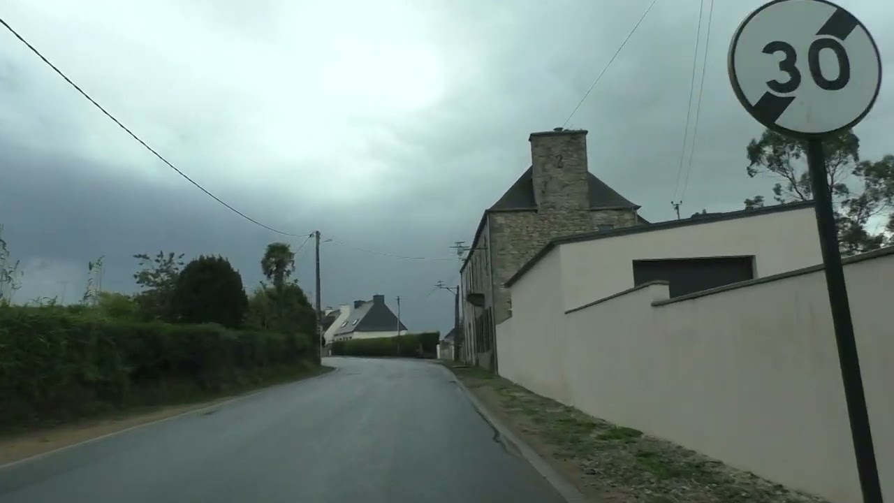 Driving On D42 From Toul an Héry 22310 Plestin-les-Grèves To Plouégat-Moysan Plouégat-Moysan, France