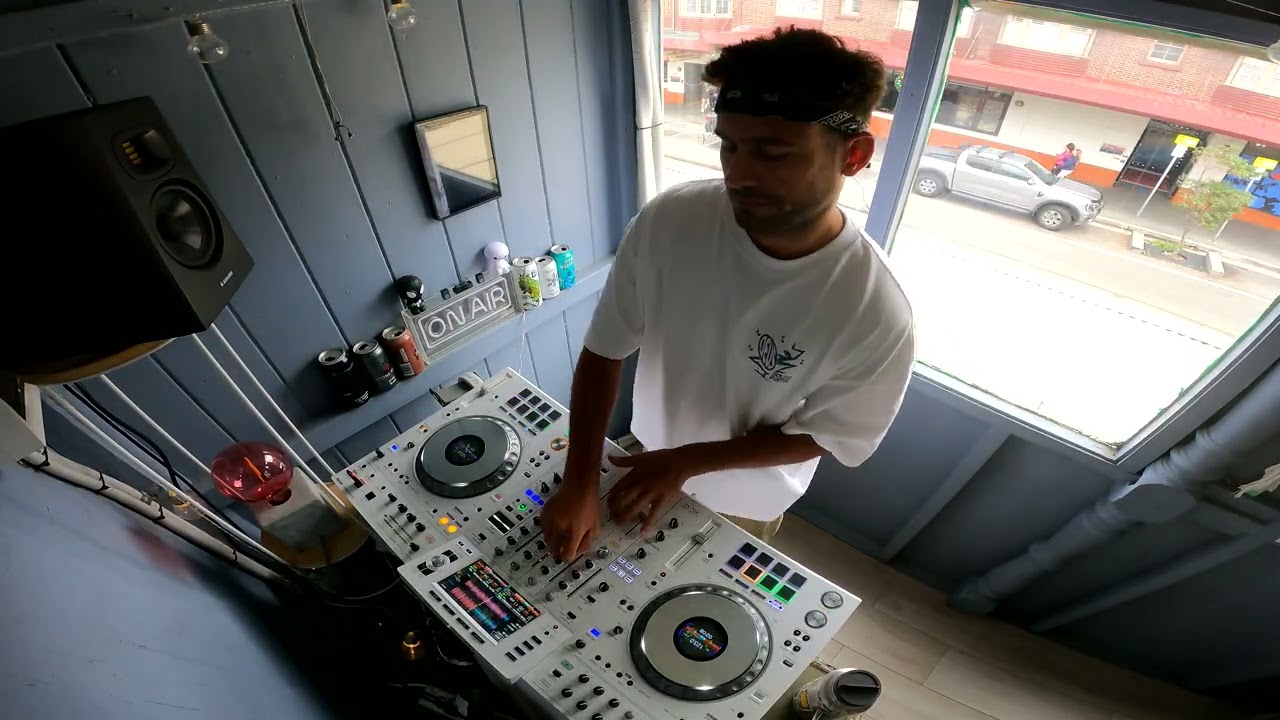 House, Progresive House Mix | DJ Joui | Secret Location Event