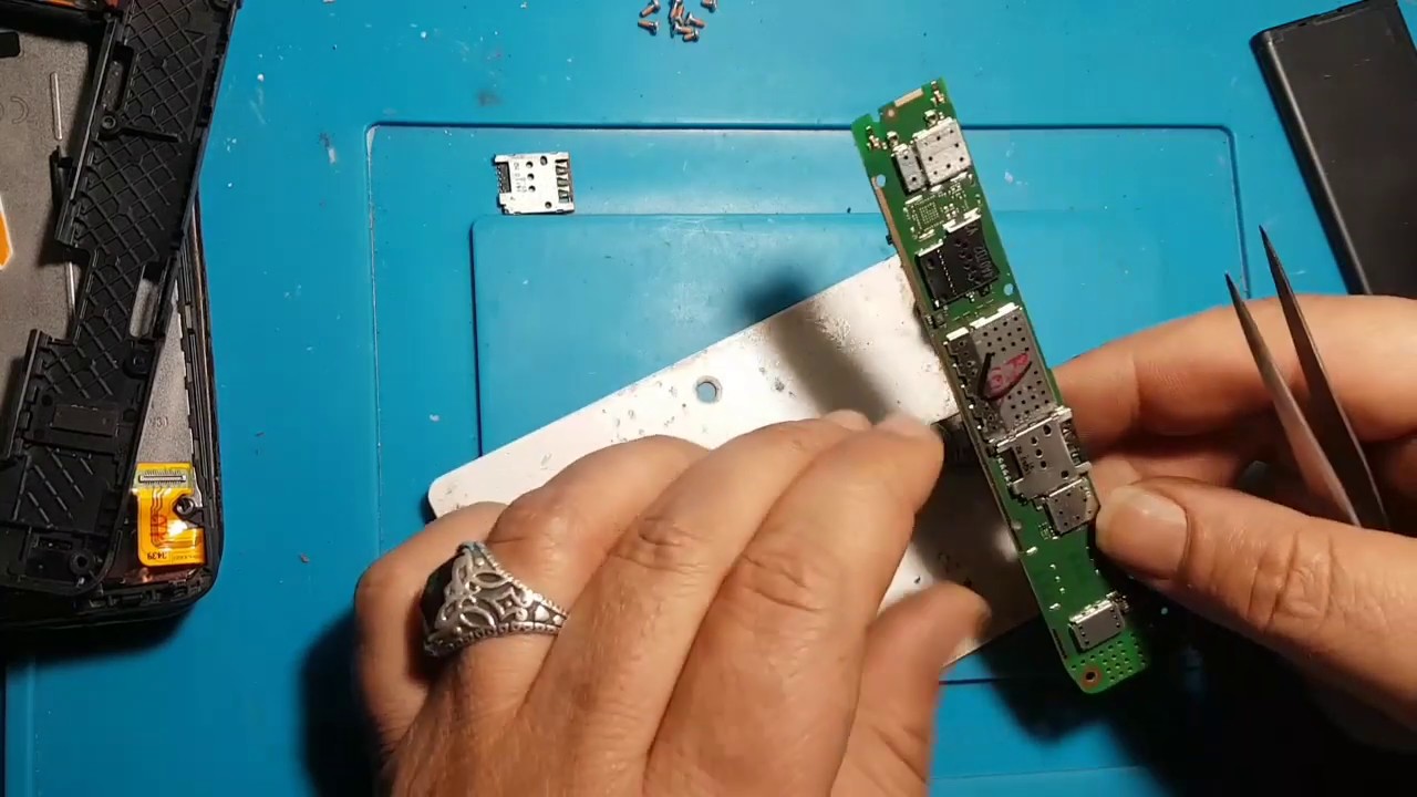 اصلاح و تغيير كونكتور كارت سيم نوكيا  nokia change connecteur carte sim