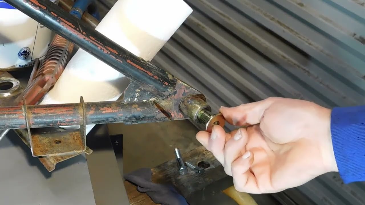 1969 E Type FHC DIY Restoration   Fitting The Bonnet Part 2