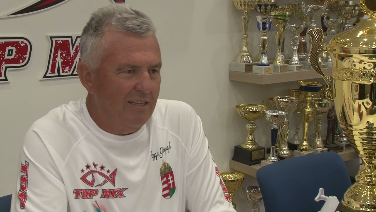Papp J&oacute;zsef vil&aacute;gbajnok - &uacute;jra domb&oacute;v&aacute;ri sporthorg&aacute;sz &aacute;llhatott a dobog&oacute; tetej&eacute;n