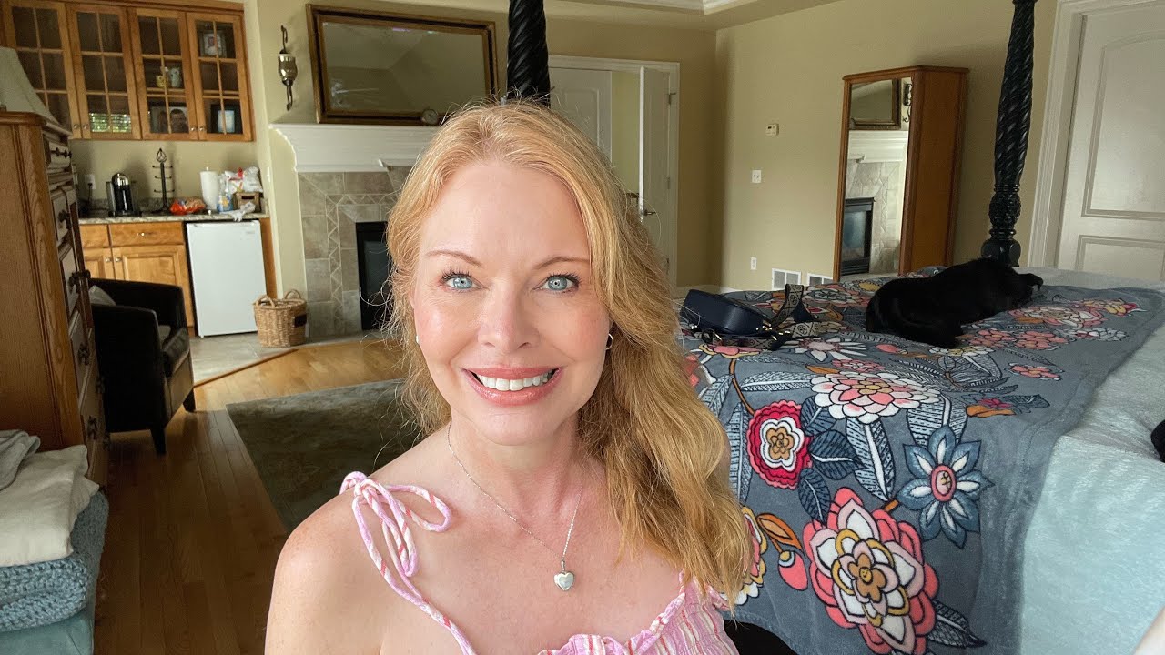 Charlotte Tilbury, Hot 🥵 Summer Makeup