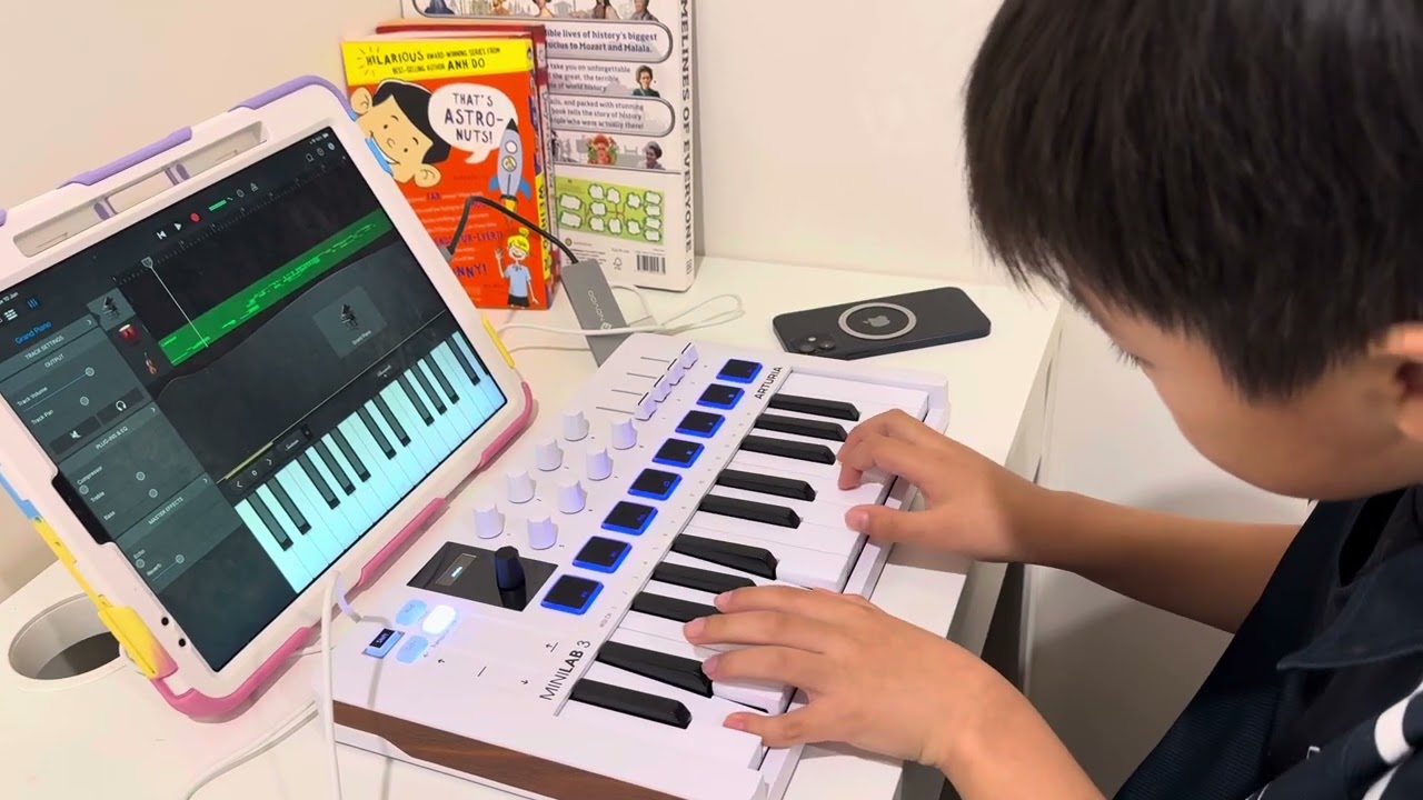 Connect Arturia MiniLab MK3 to GarageBand