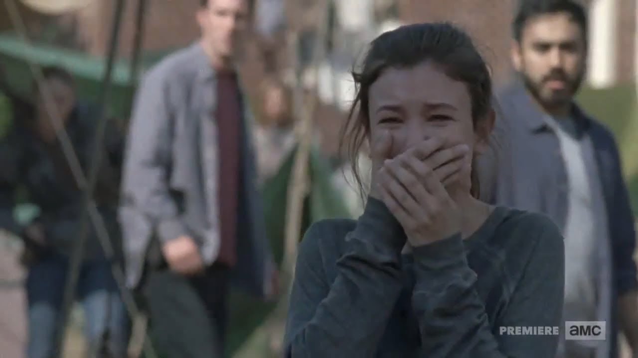 The Hilltop reacts to Carl's death.