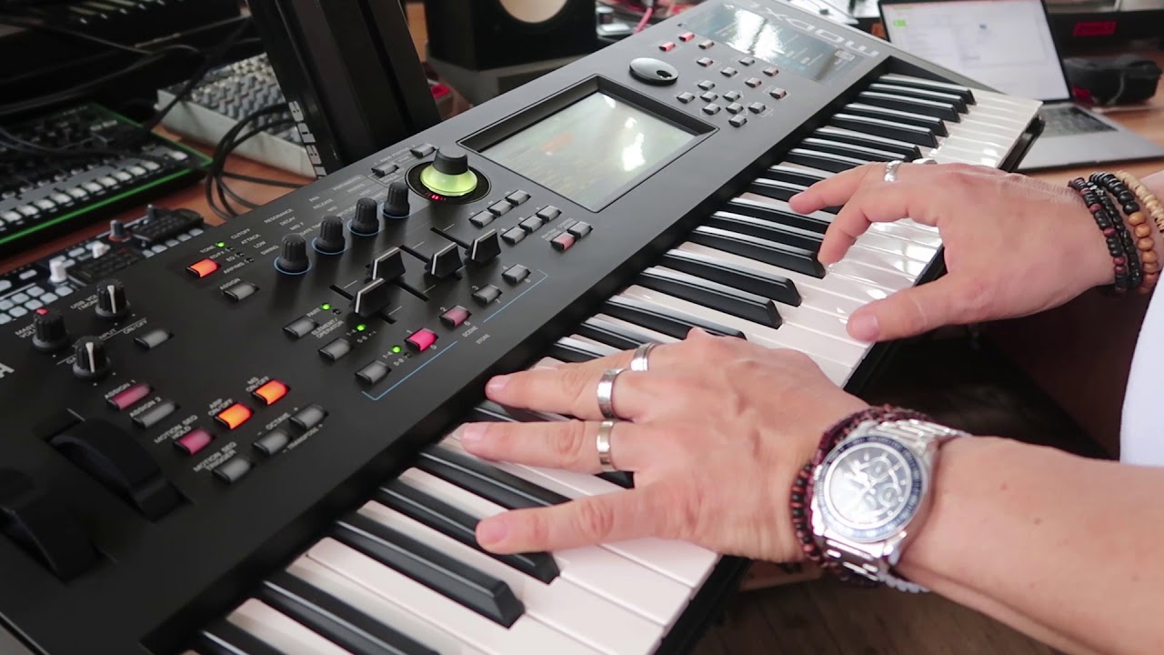 Yamaha MODX: распаковка и развлечения