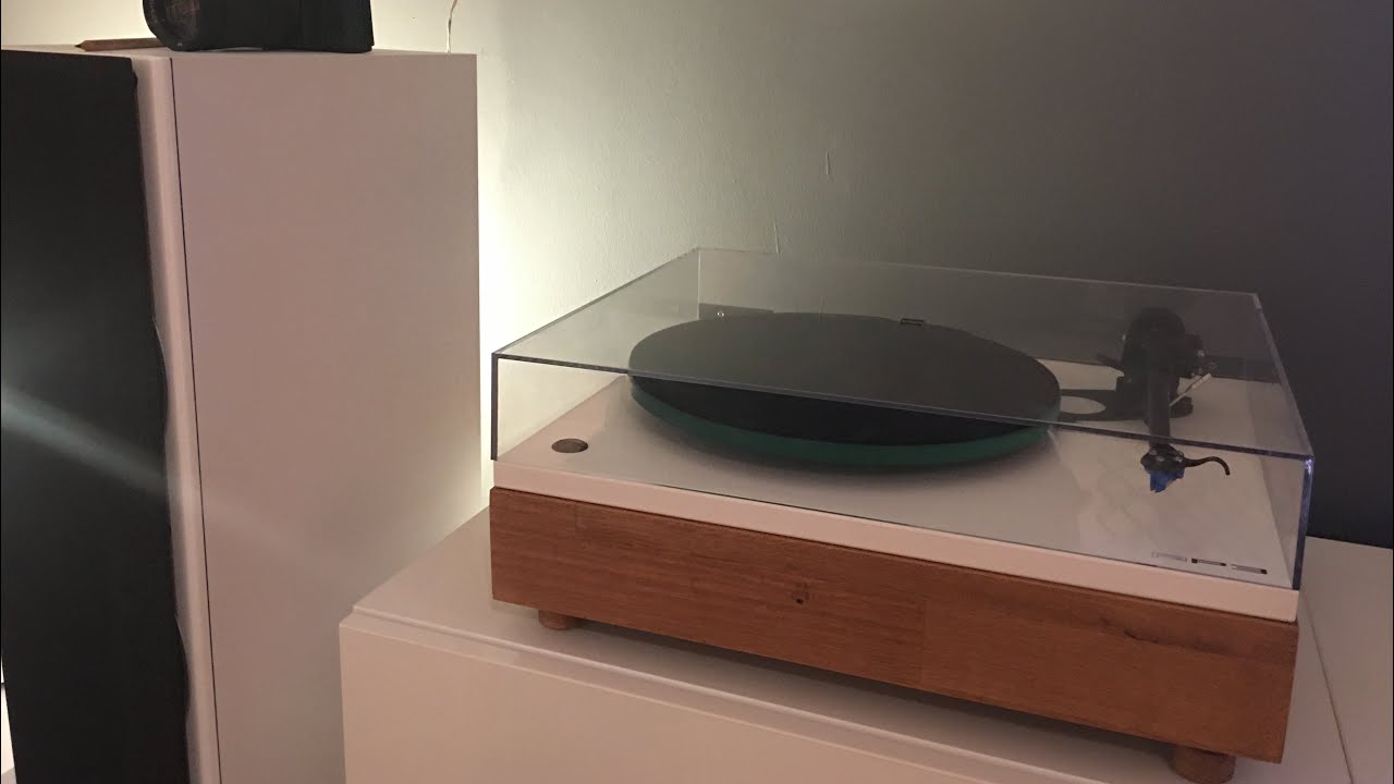 DIY Wooden Base for Rega RP3 Turntable